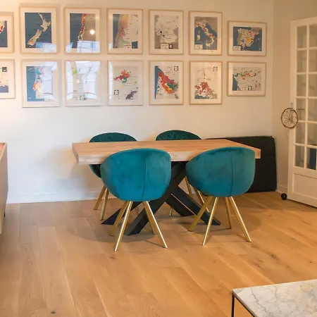 Spacious Near Canal And Stadium With Wifi Apartment