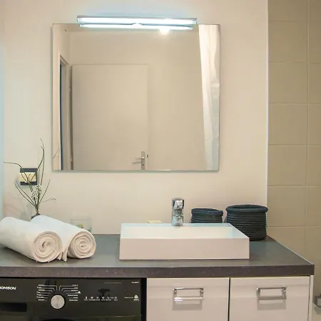 Spacious Near Canal And Stadium With Wifi Apartment Reims