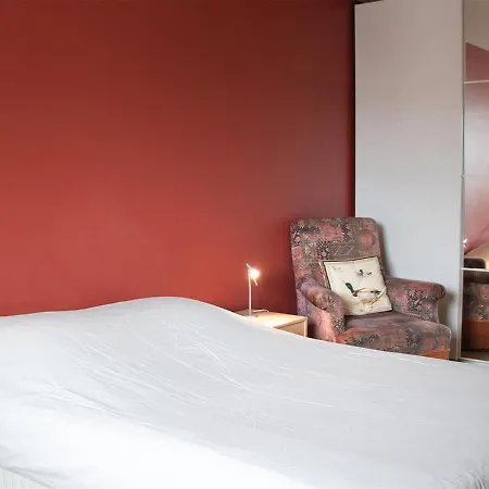 Apartment Spacious Near Canal And Stadium With Wifi